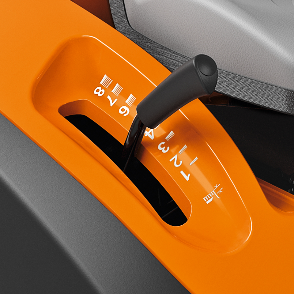 Traktorska kosilica STIHL RT 6112 ZL - Slika 6